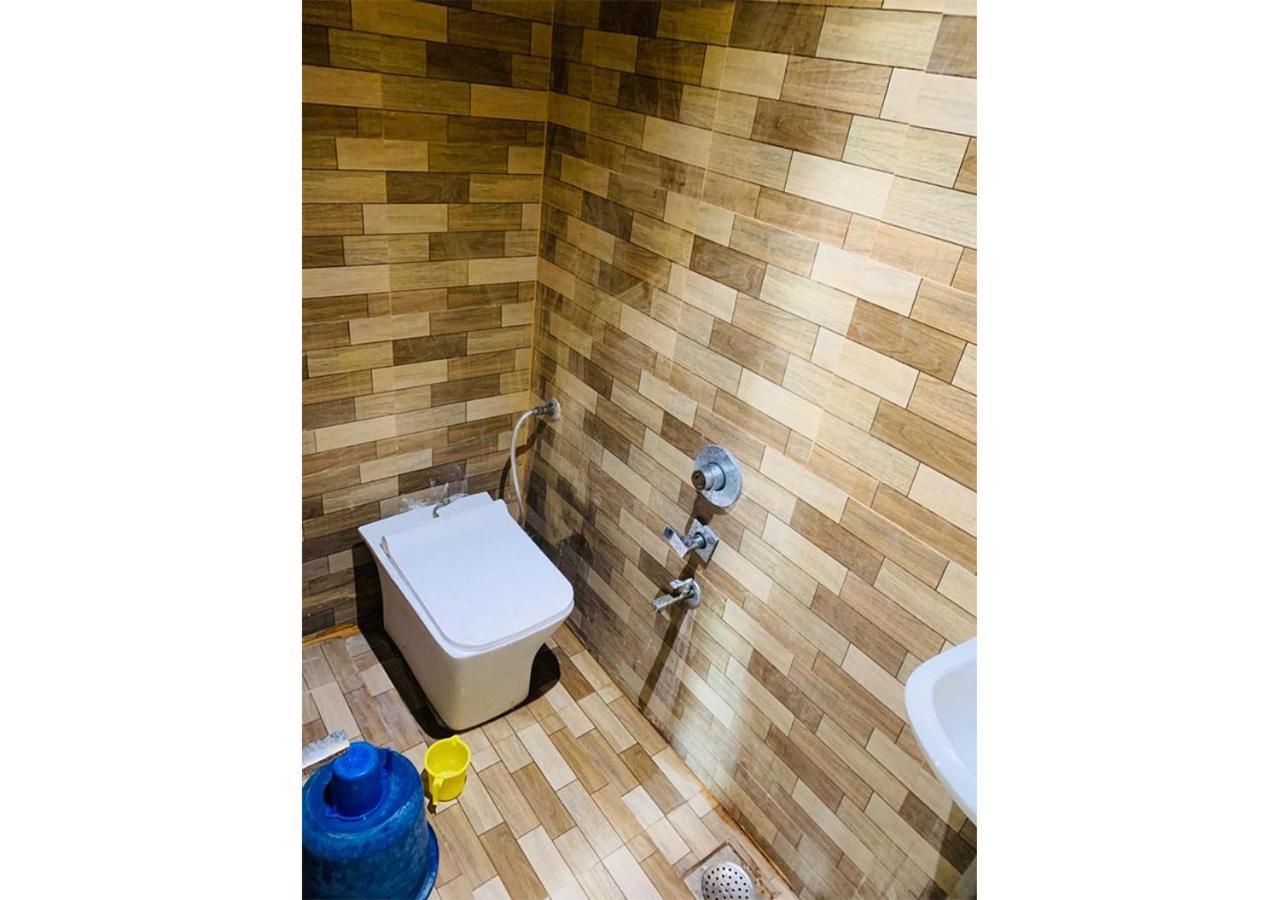 Shree Murlidhar Guest House Surat Dış mekan fotoğraf